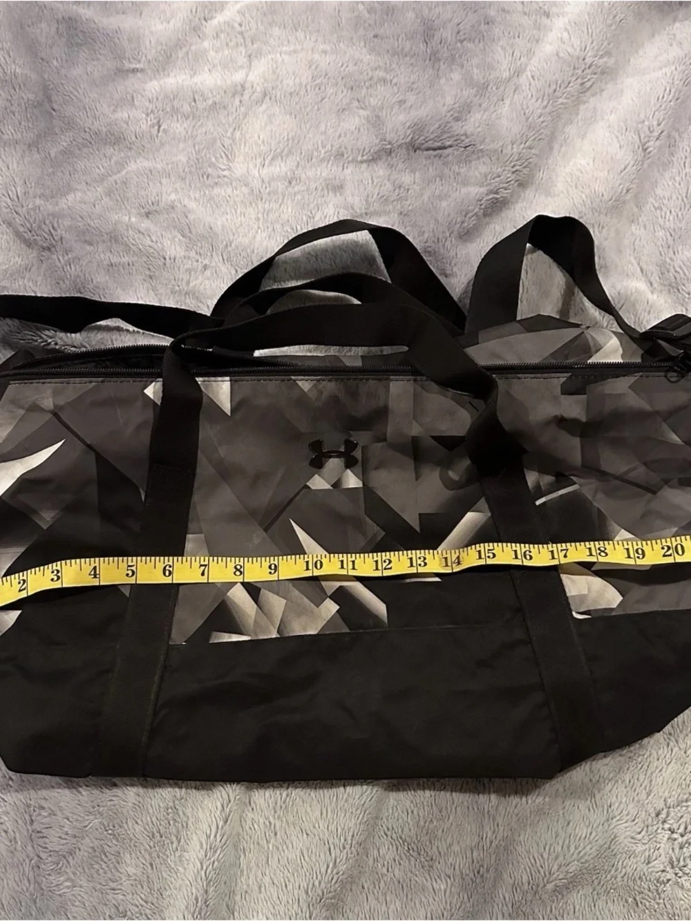 Under Armour Black and Gray Geometric Men's Duffel Bag Adjustable Strap